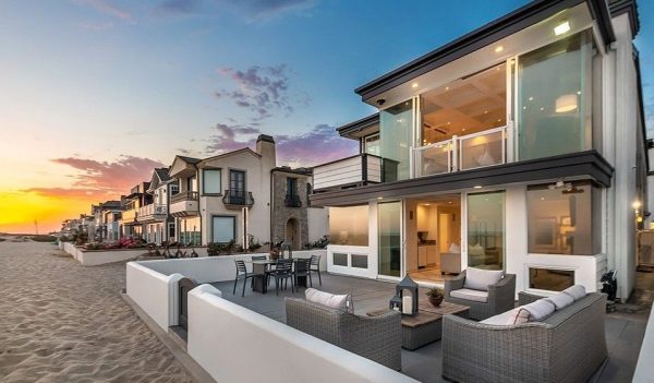 Eco Friendly Fencing Trends UK Gardens Are Embracing This Year