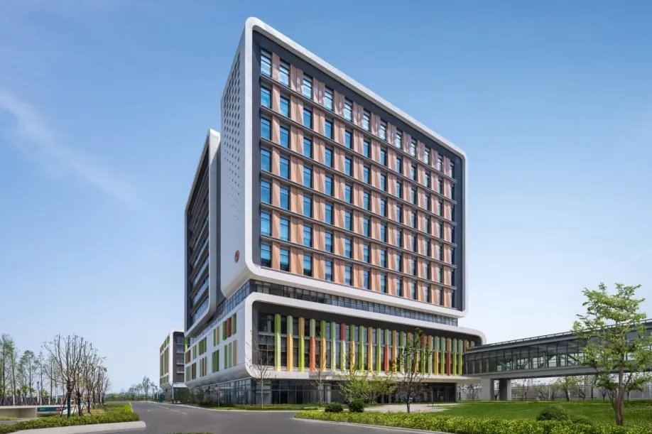 Amberwood at Holland Condo overview with practical insights buyers should check