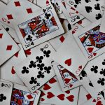 How Online Gaming Design Shapes the User Experience
